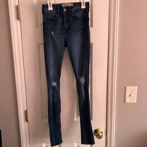 Hollister medium wash 00 jeans